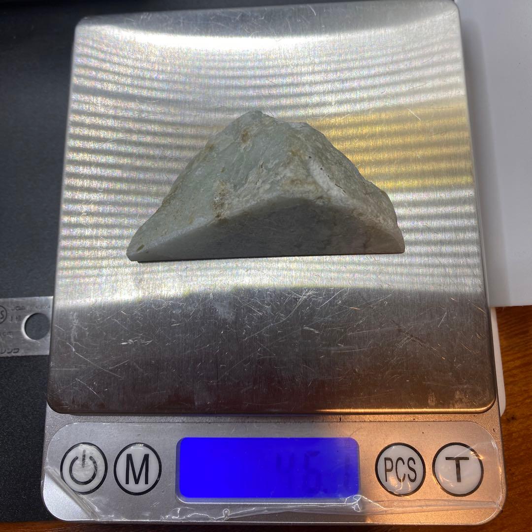 【1498】糸魚川産　翡翠　極上　46g　天然石　ヒスイ　宝石　パワーストーン