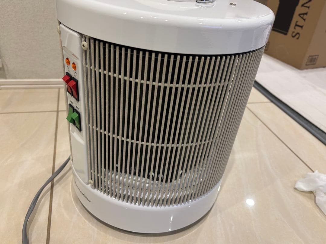 暖話室 1000型 '17年製遠赤外線パネルヒーター BGアールシーエス動作確認