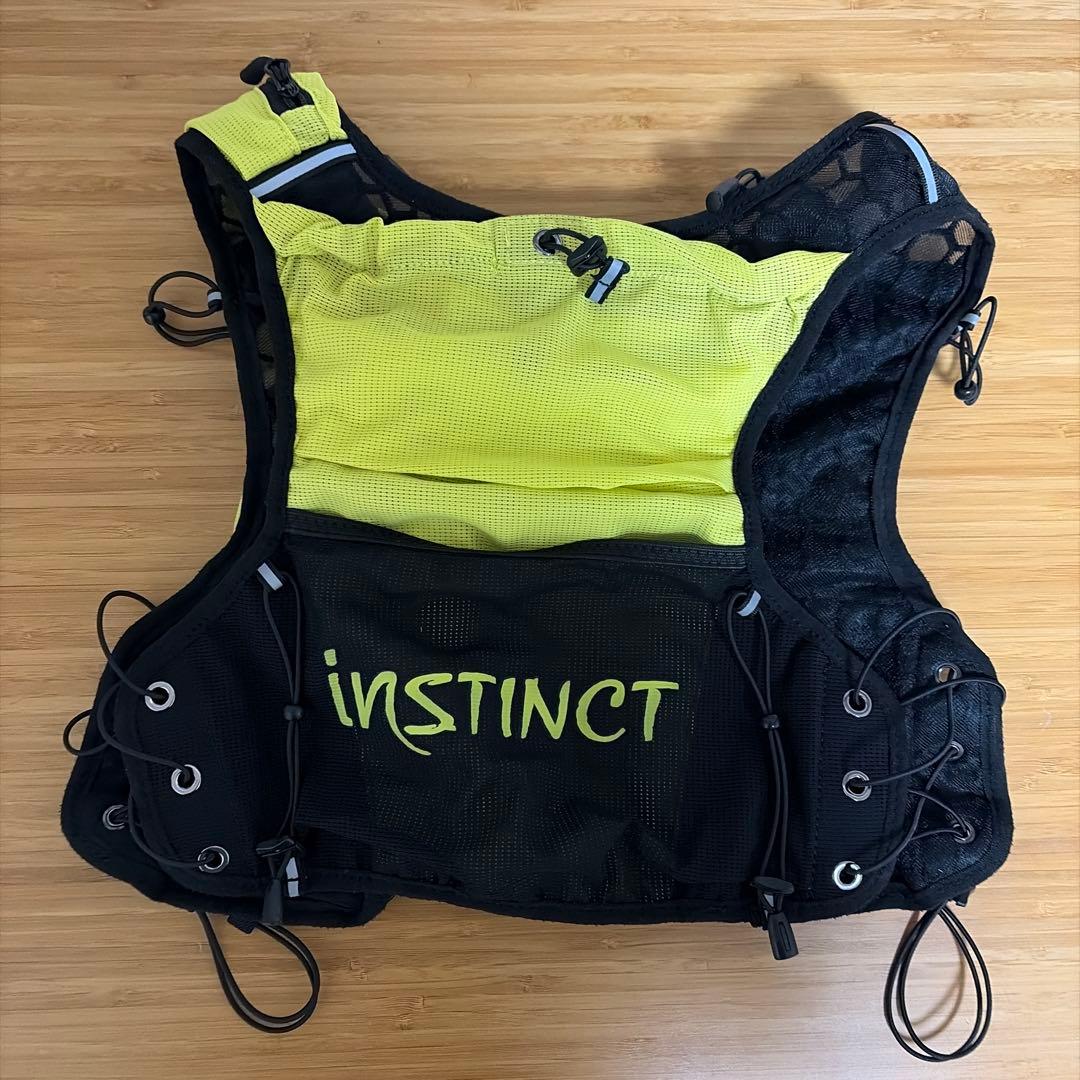 instinct evolution trail vest 7L トレランザック