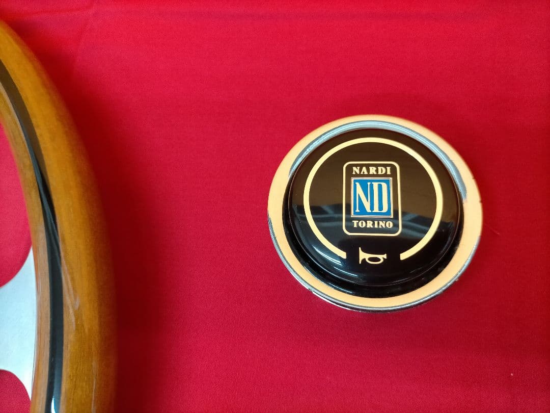 ナルディ36Φウッドステアリング ３点セット（中古品）送料込です。