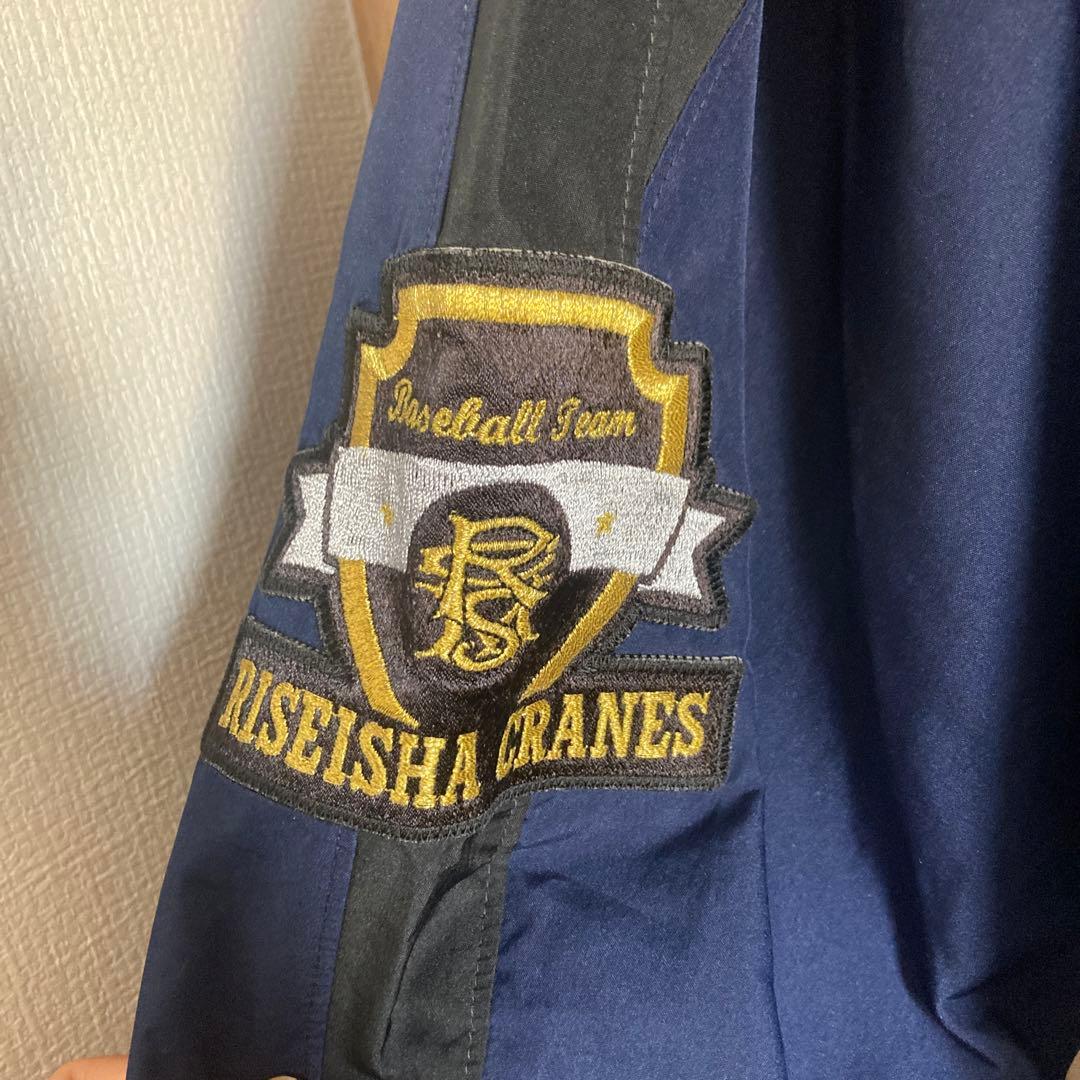 き　アンダーアーマーのウィンドウブレーカー