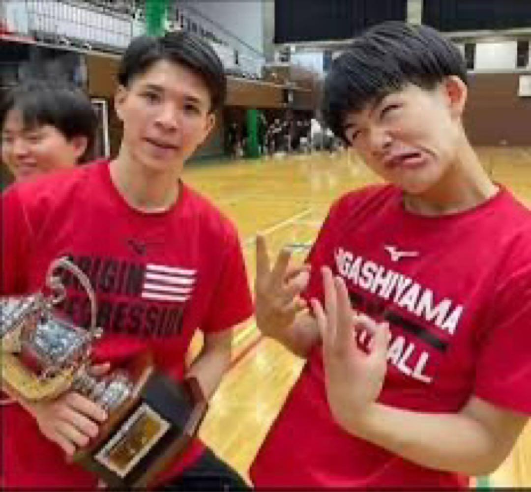 東山バスケ　Tシャツ