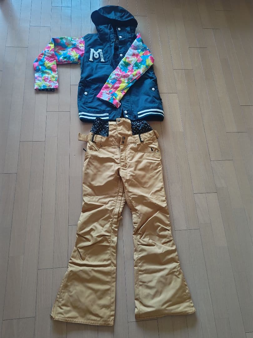 MARVEL スノーボードウェア 上下セット