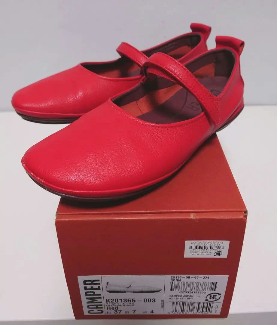 極美品✨カンペール ライトニナ ストラップバレエシューズ 赤