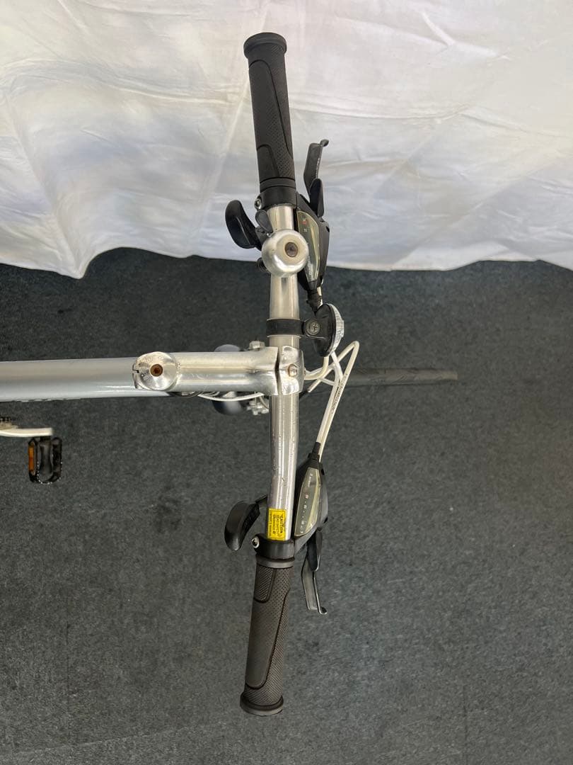 クロスバイク　GIANT ESCAPE R3 ジャイアント　エスケープR3