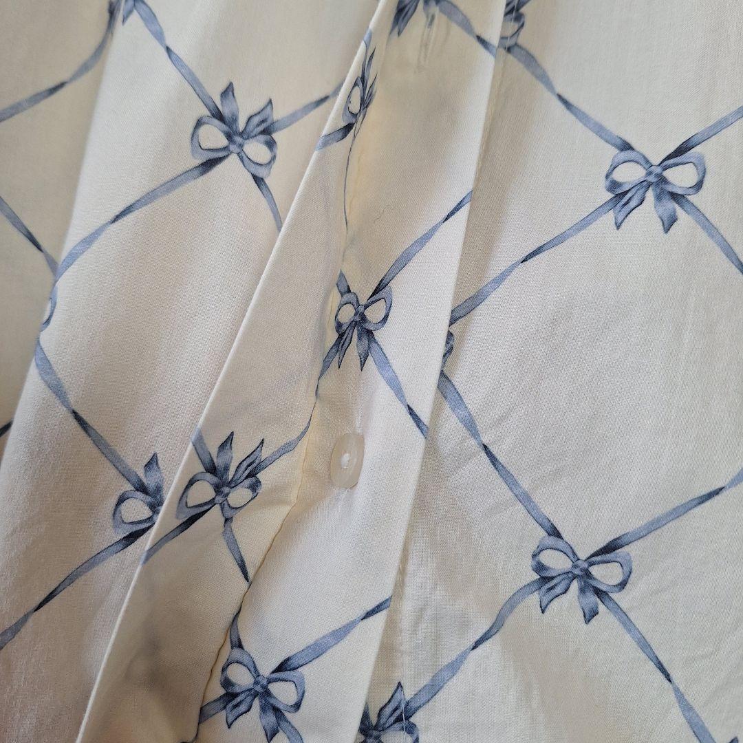 ダムソンマダー　ビッグカラーブラウス　ボリュームスリーブ　XL 相当　リボン柄