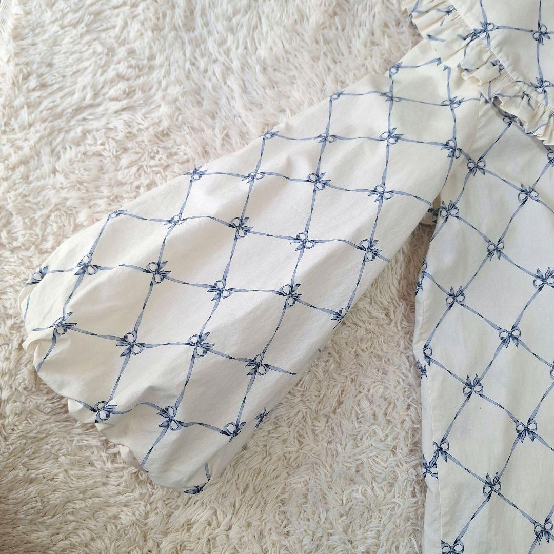 ダムソンマダー　ビッグカラーブラウス　ボリュームスリーブ　XL 相当　リボン柄