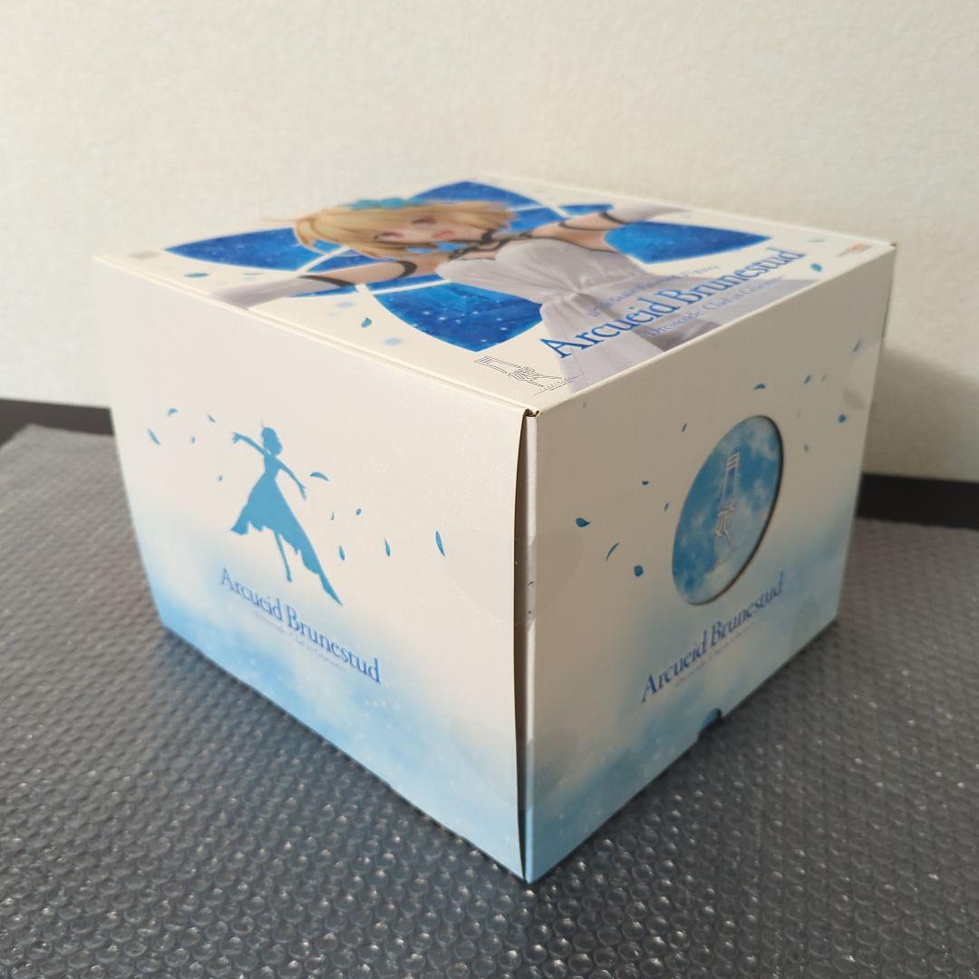 【未開封】アルクェイド・ブリュンスタッド 氷河をまとう 1/7 月姫 フィギュア