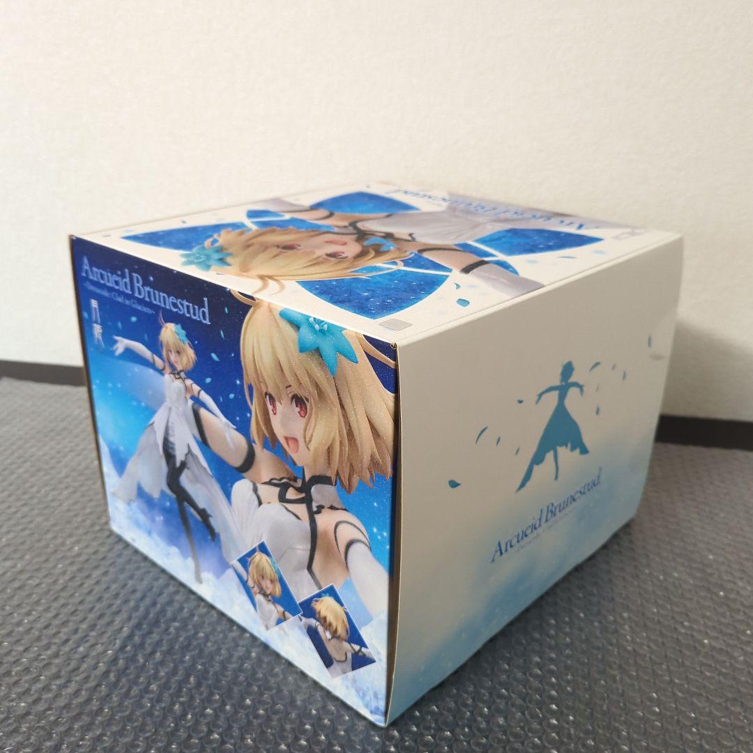 【未開封】アルクェイド・ブリュンスタッド 氷河をまとう 1/7 月姫 フィギュア