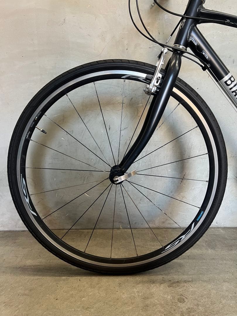 クロスバイク　Bianchi cortina ビアンキ コルティーナ