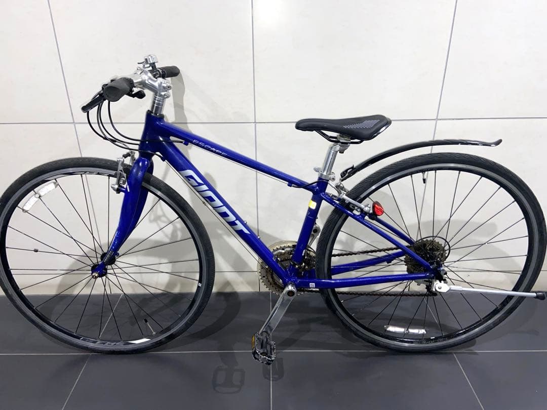 高年式！GIANT escape R3クロスバイク　ジャイアント　エスケープrx