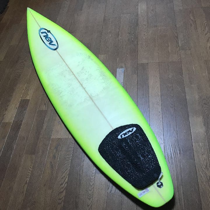 ネブ　サーフボード　おしゃれなインテリアに