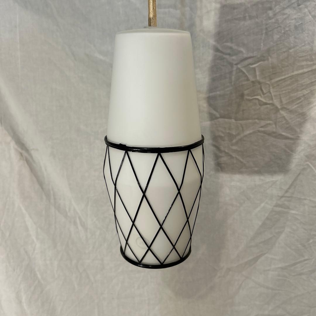 天井照明　和モダン　乳白ガラス　昭和レトロ　ガラス　ペンダントライト　温泉旅館