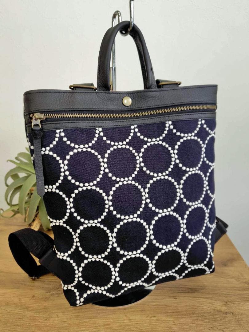 【専用】/2025tambourineタンバリンネイビー×白/牛革A4トー