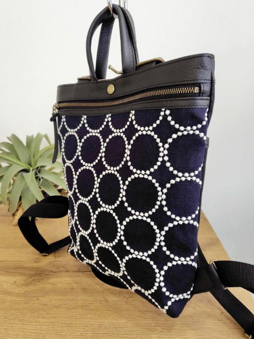 【専用】/2025tambourineタンバリンネイビー×白/牛革A4トー