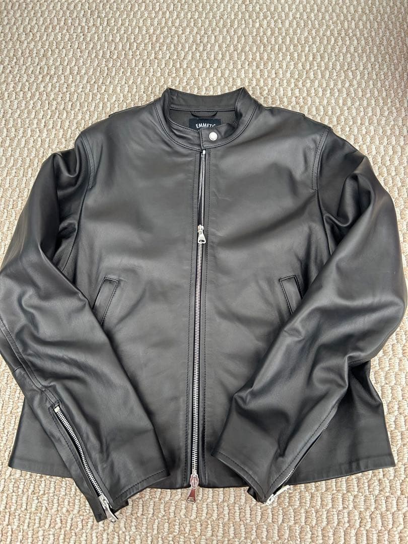 エンメティ　レザージャケット
