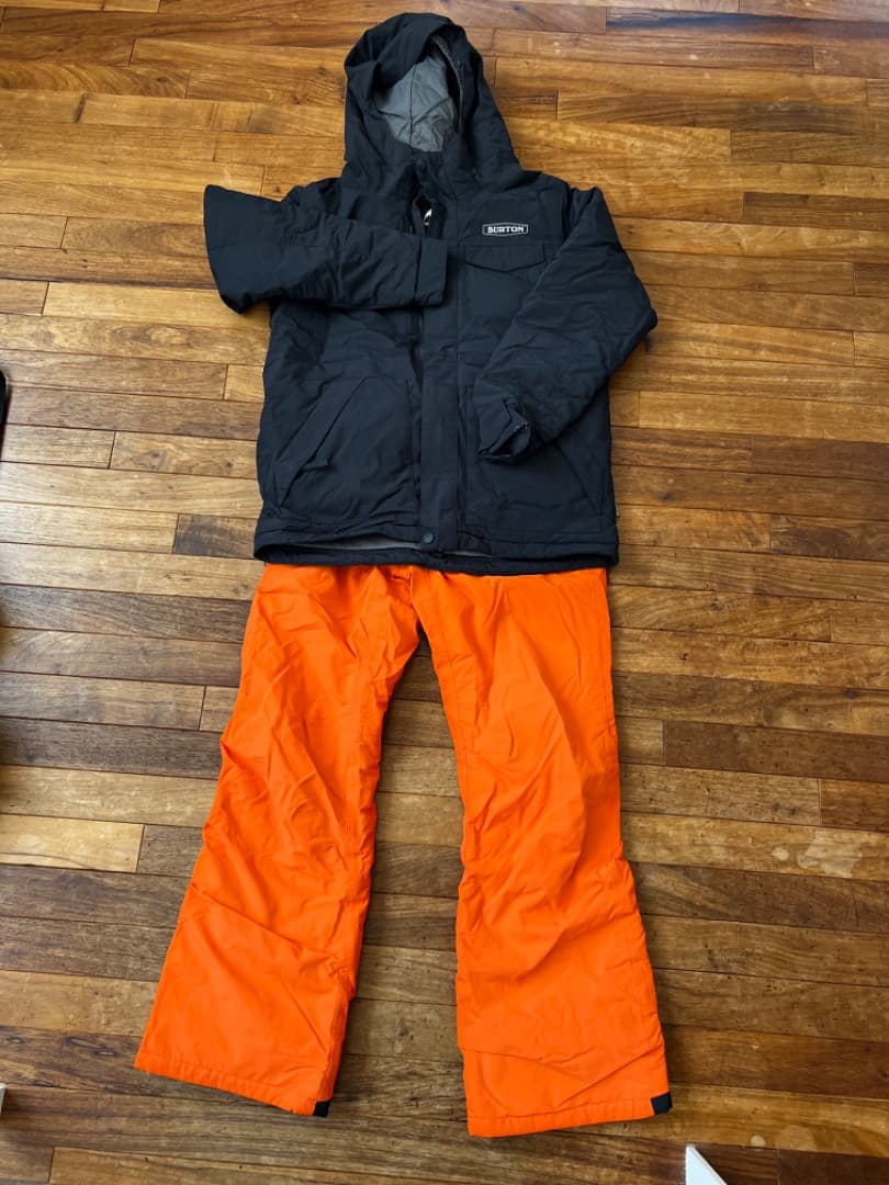 値下げ！Burton Boys Jacket/Pantセット【ユースLサイズ】