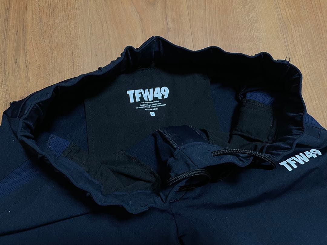 未使用　tfw49 ハイブリッドパンツ L ネイビー　ゴルフ