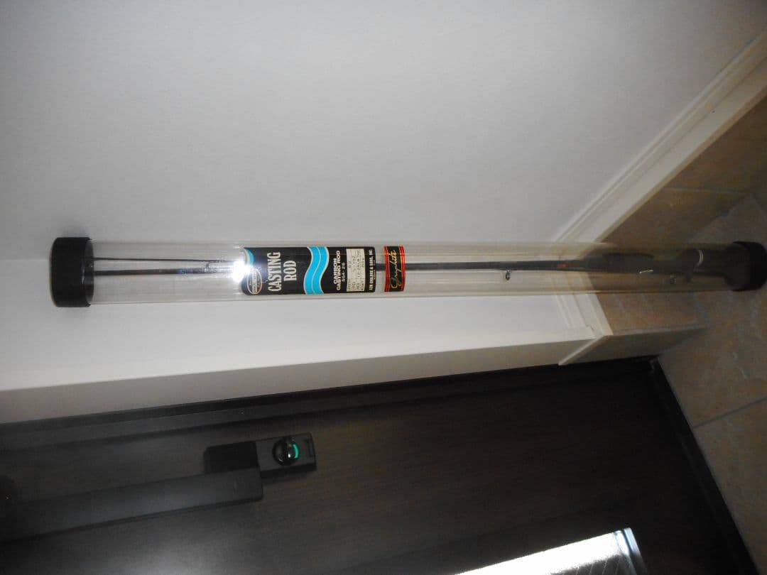ルアーロッド 透明ケース付き