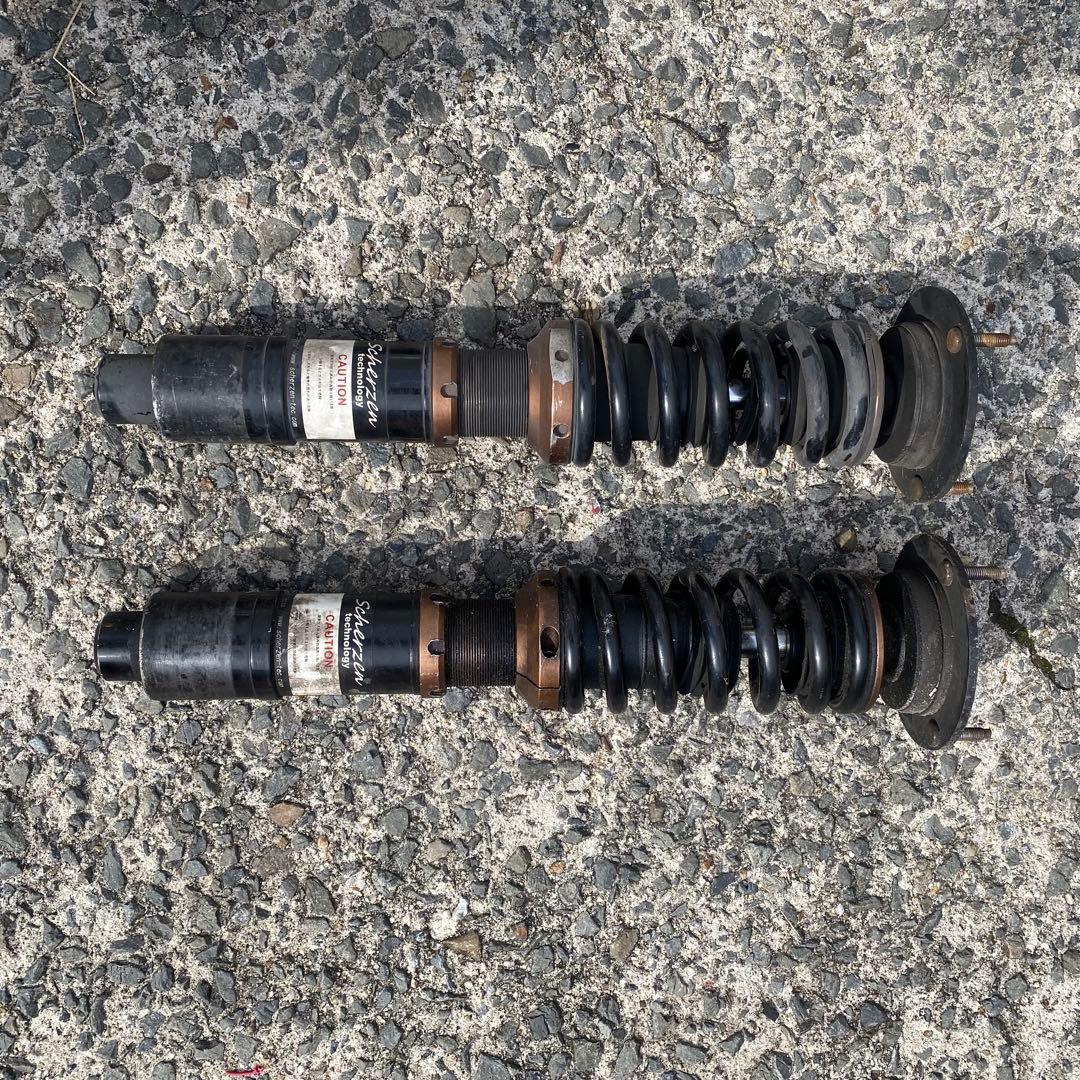  E60 5serieスプリング付きショックアブソーバー 4本セット