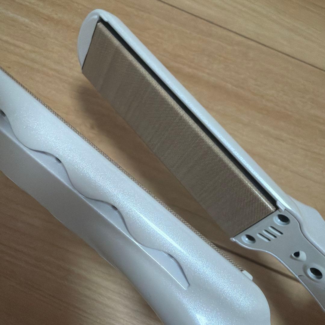 絹女～KINUJO～ キヌージョ ストレートアイロン