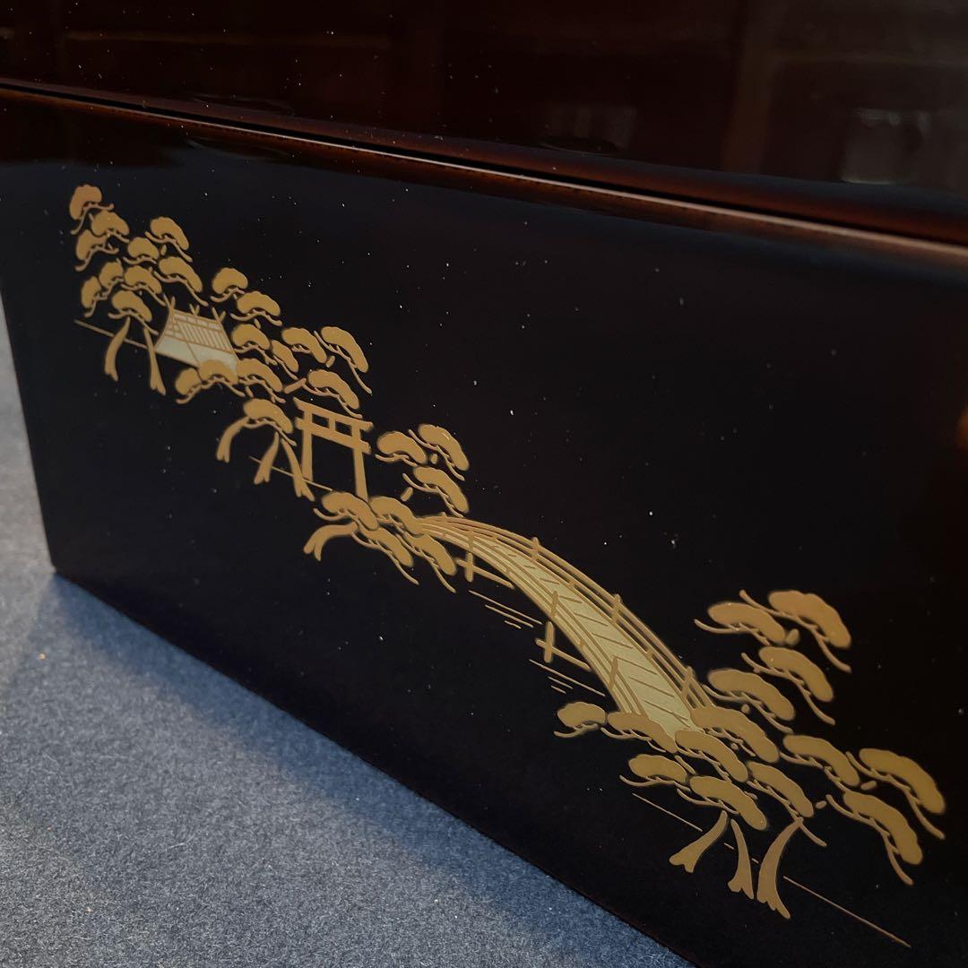 「茶箱」『溜塗の住吉蒔絵 利休茶箱』です。共箱※美品　茶道具