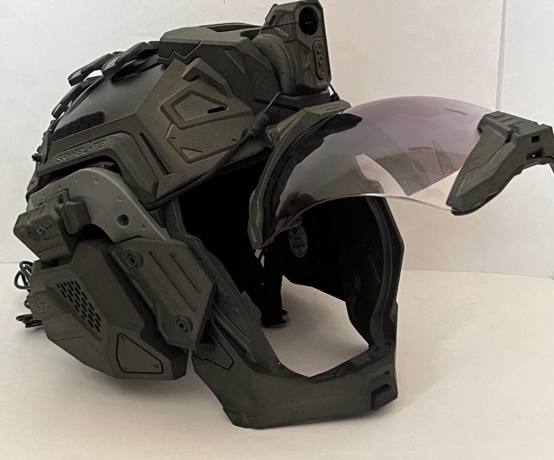 SRU SR-HEL-P3 タクティカルヘルメット 装飾パーツ付 FAN付