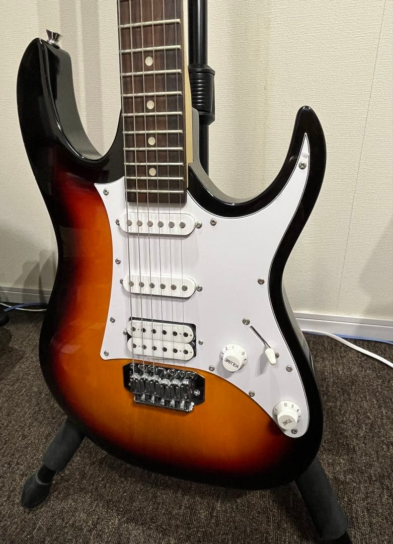 【美品】Ibanez サンバースト エレキギター　GIO【作動も外見も良好】
