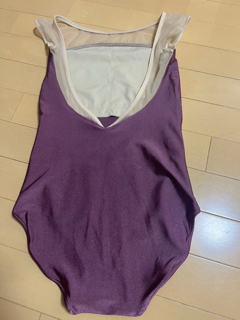 unoa バレエレオタード　L