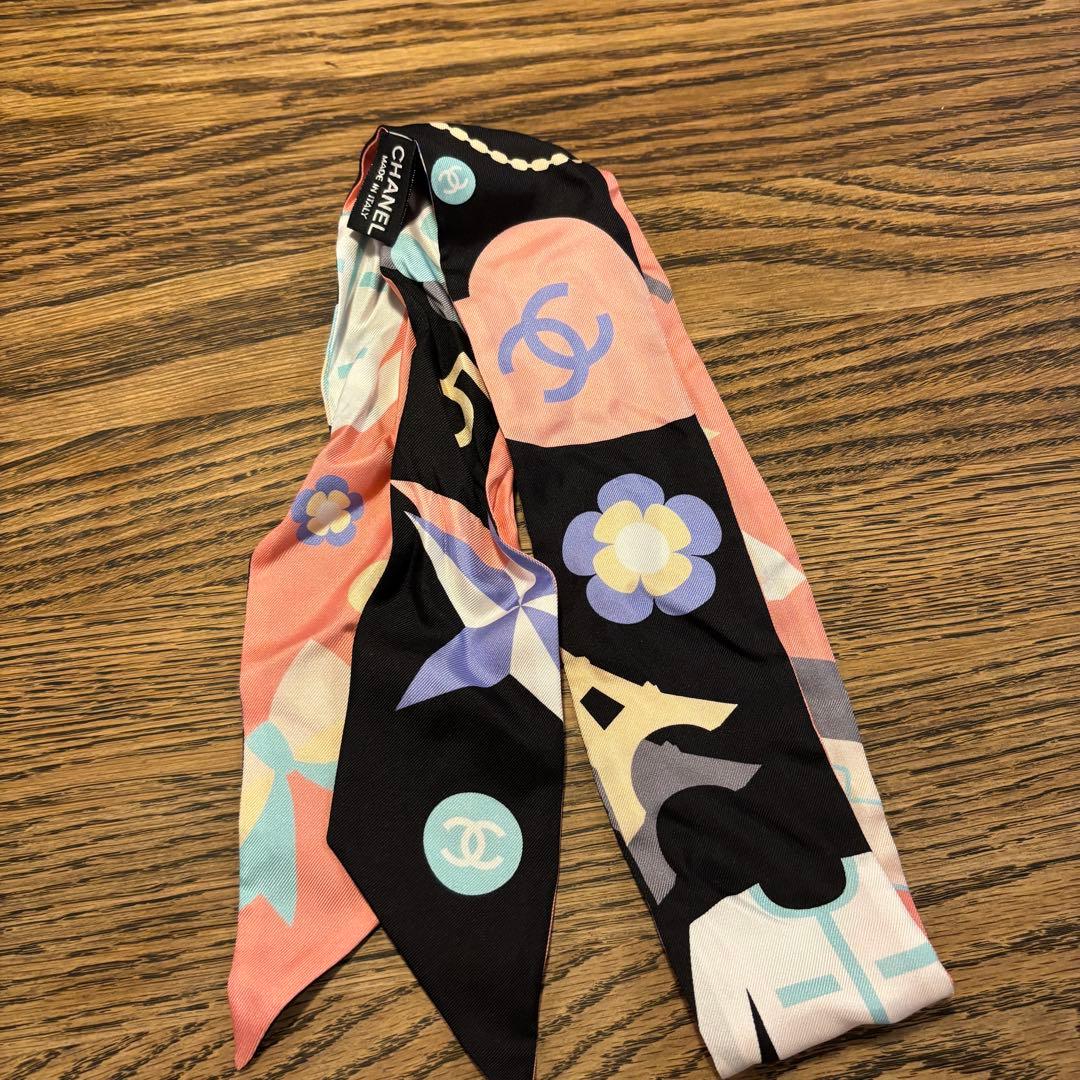 シャネル ココマーク アイコン 20B スカーフ シルク ブラック×ピンク