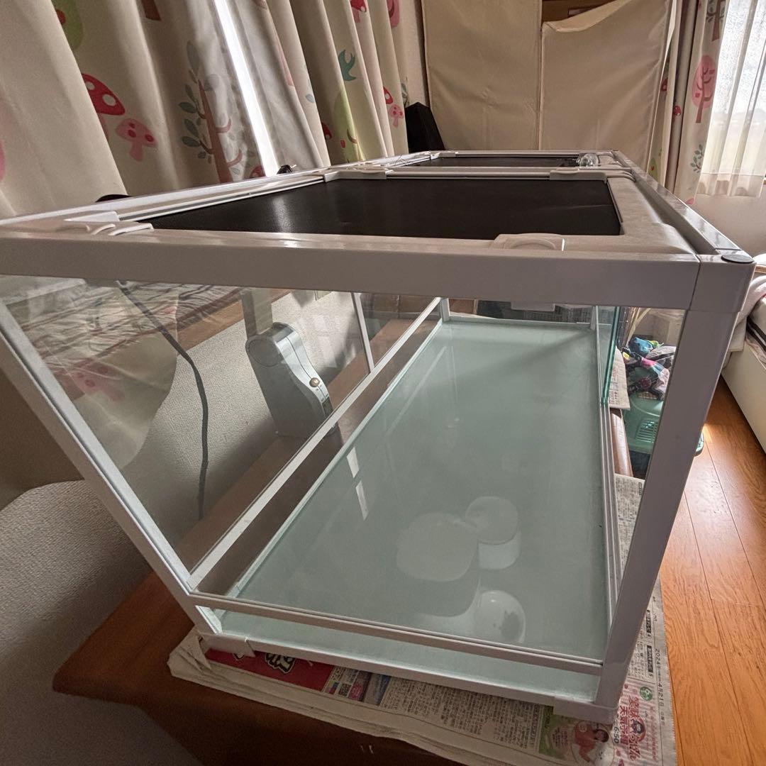 カリマー　REPTI WILD 三晃商会　パンテオン9045 ホワイト