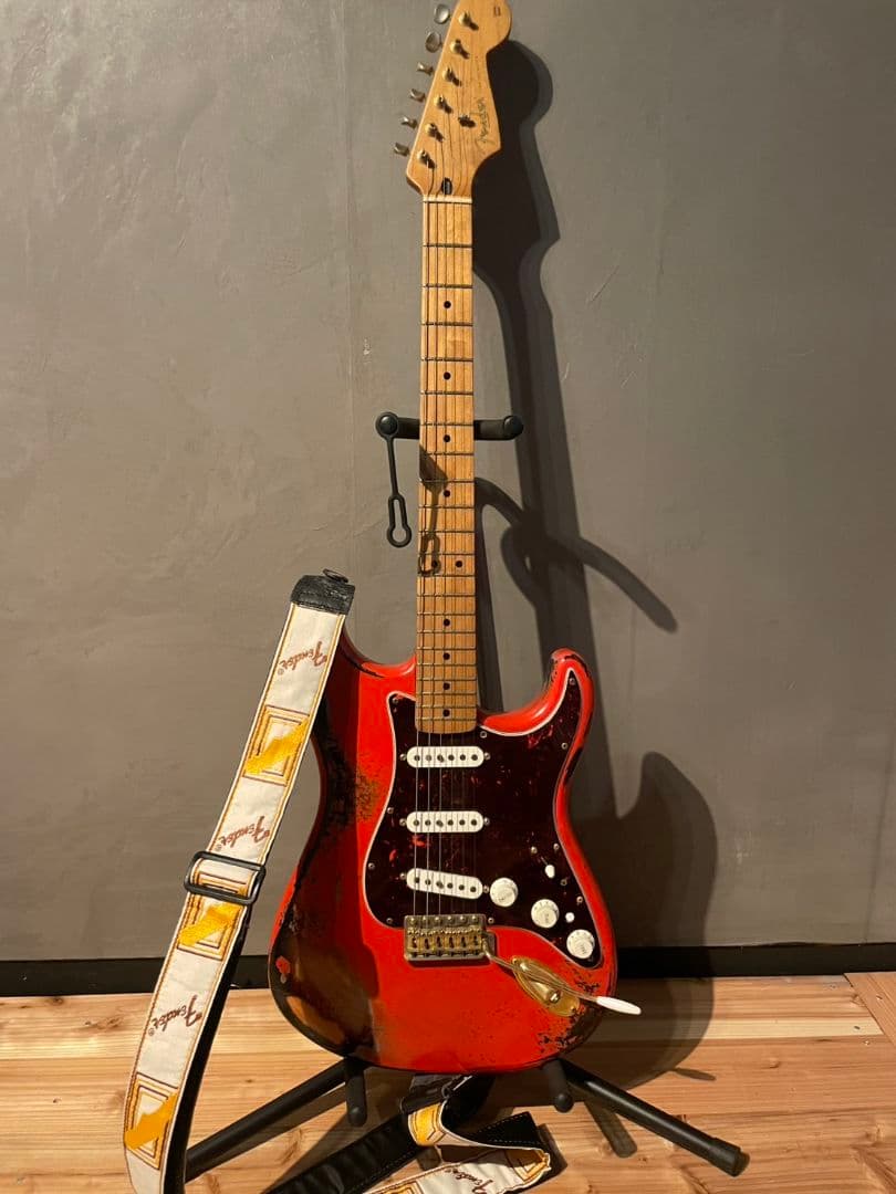 最終値下げ Fender Deluxe Player's ストラト