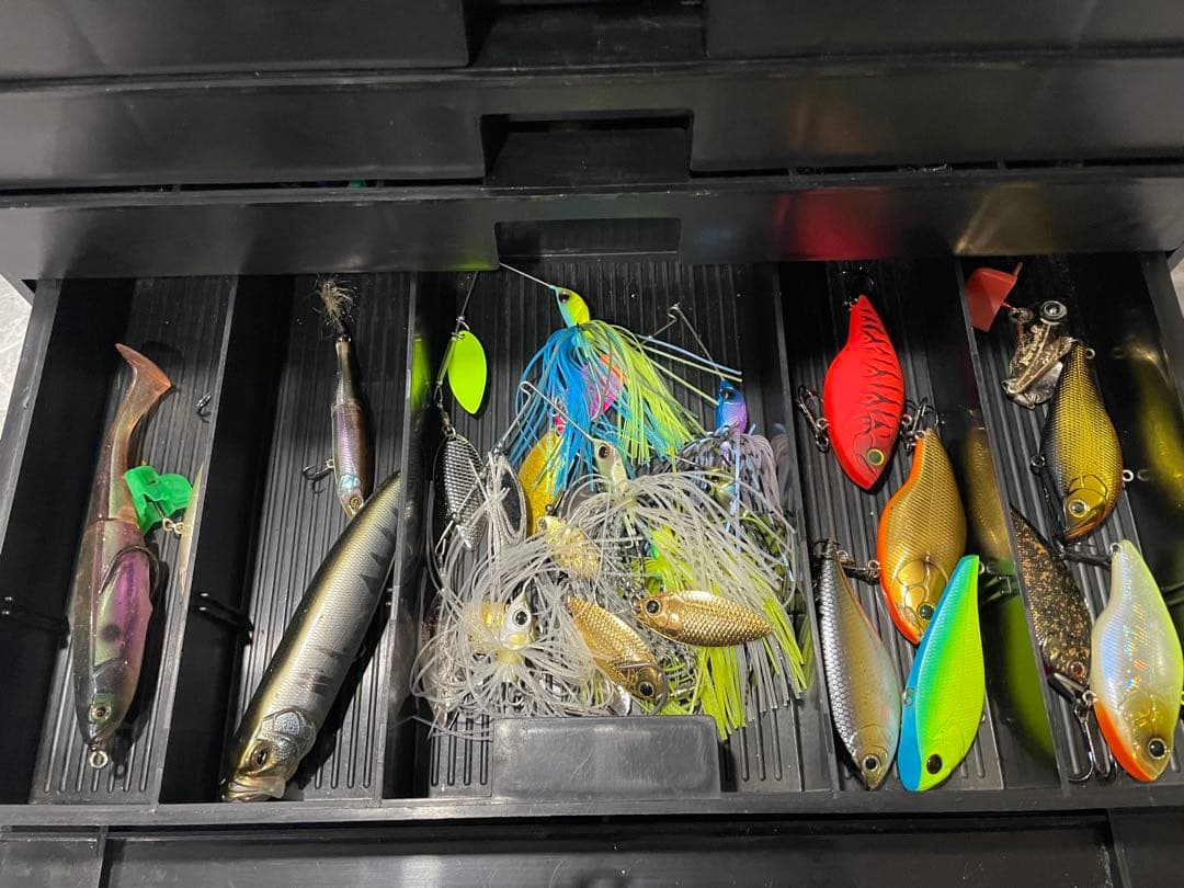 バスルアー　早い者勝ち☆BOX付き！釣り引退！処分品！投げ売り☆大量☆人気ルアー