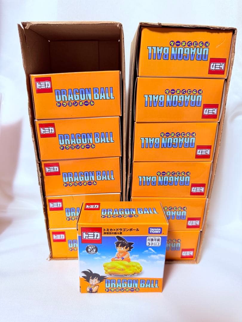 トミカ 悟空の筋斗雲 12個