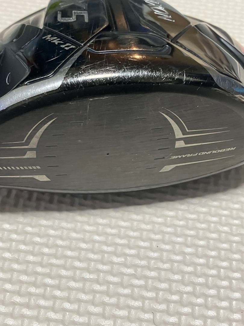 スリクソン　ZX5 MK2 9.5° ドライバー　ヘッドのみ　ヘッドカバー有り