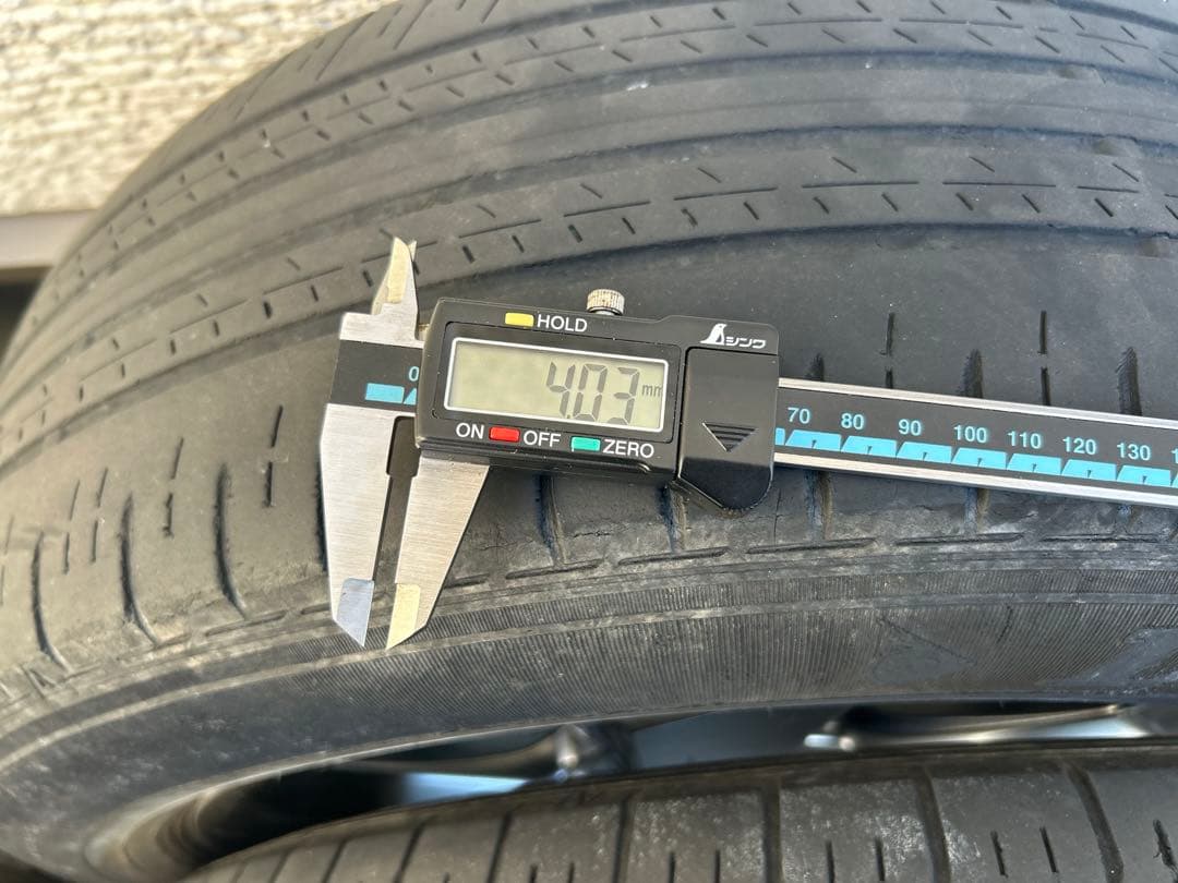 トヨタ純正 RAV4 Gグレード アルミホイール・タイヤ 4本セット　純正戻し