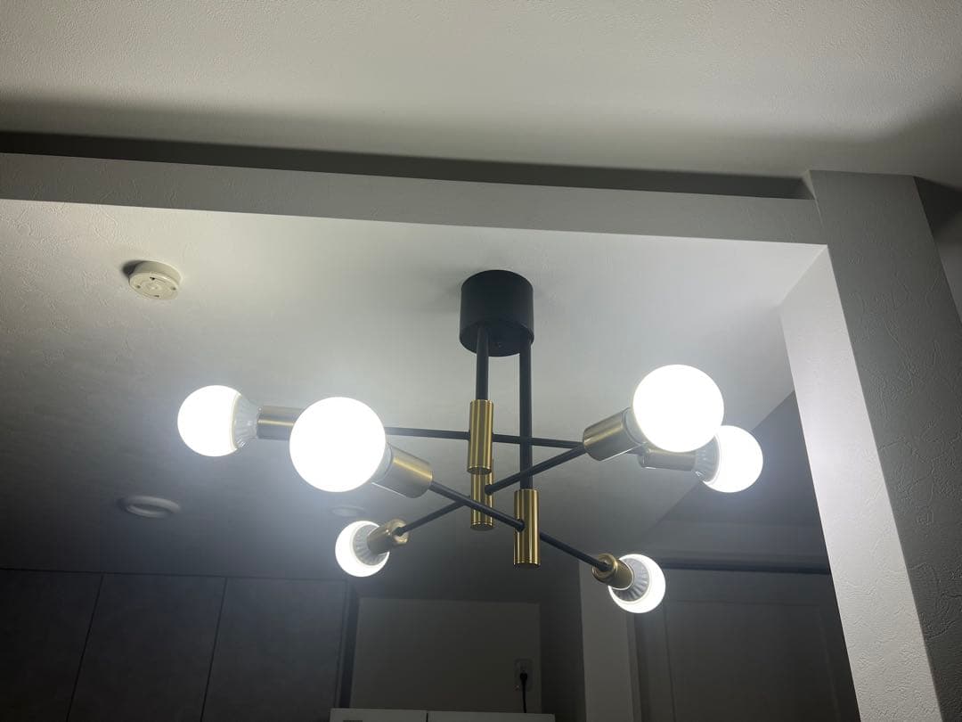 m*o様 引掛シーリング用 3色LED電球付きスパゲッティスタイルシーリングライ