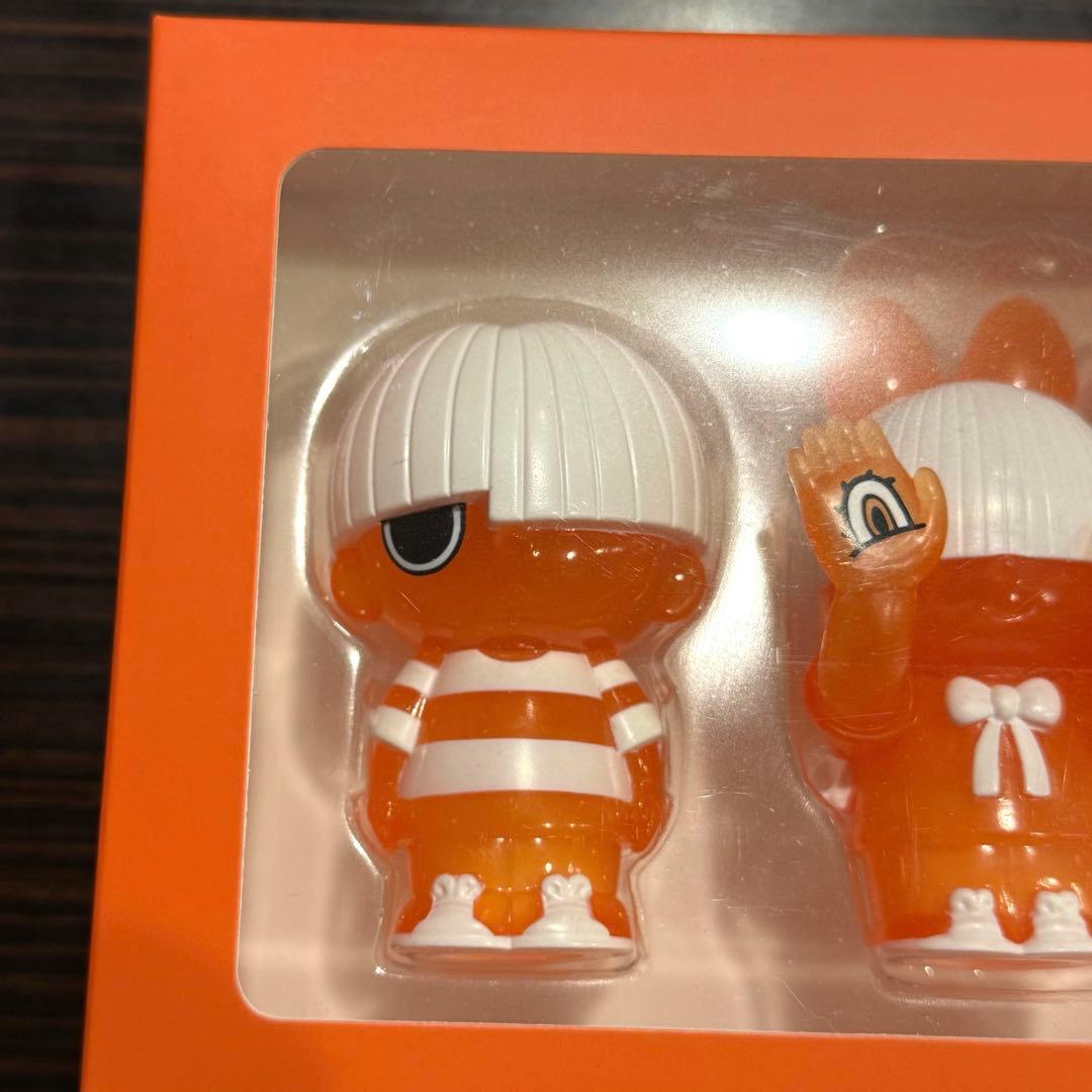 GRAPE BRAIN 22nd 指人形セット　にぎるちゃん　直筆サイン