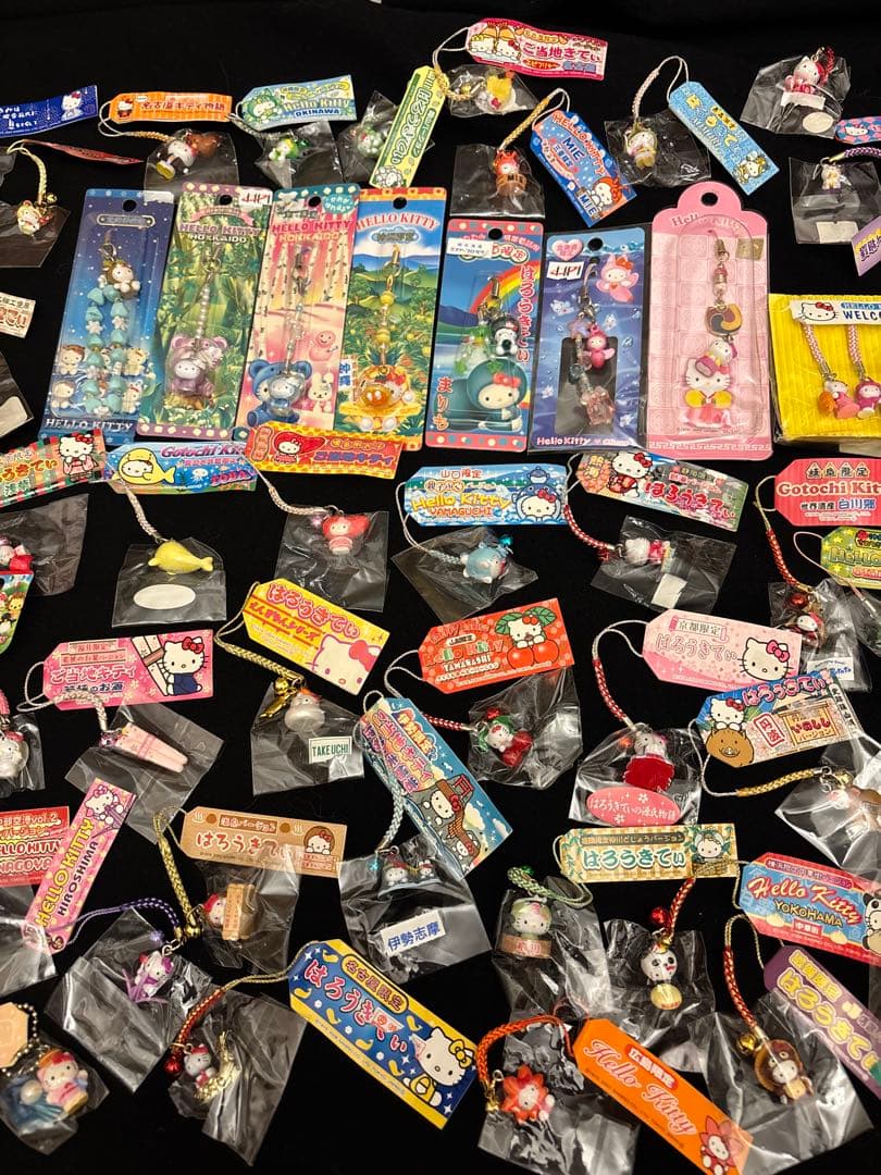 【レア】ご当地 ハロー　キティ　根付け　ストラップ　限定　廃盤品 Sanrio