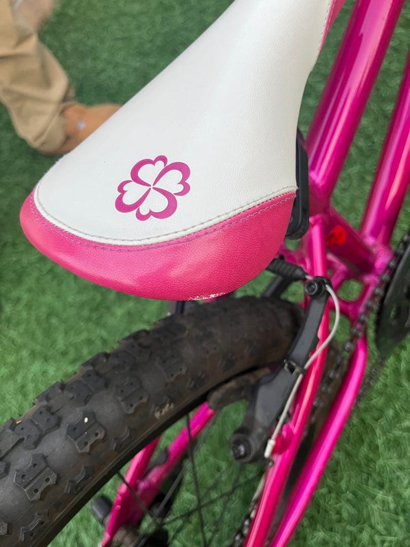 ⭐︎YUU⭐︎　ヨツバサイクル　20インチ　クリスタルピンク　美品