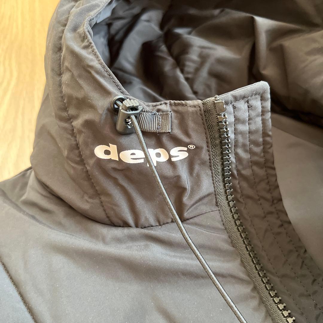 極美品 deps フード付き中綿ベスト