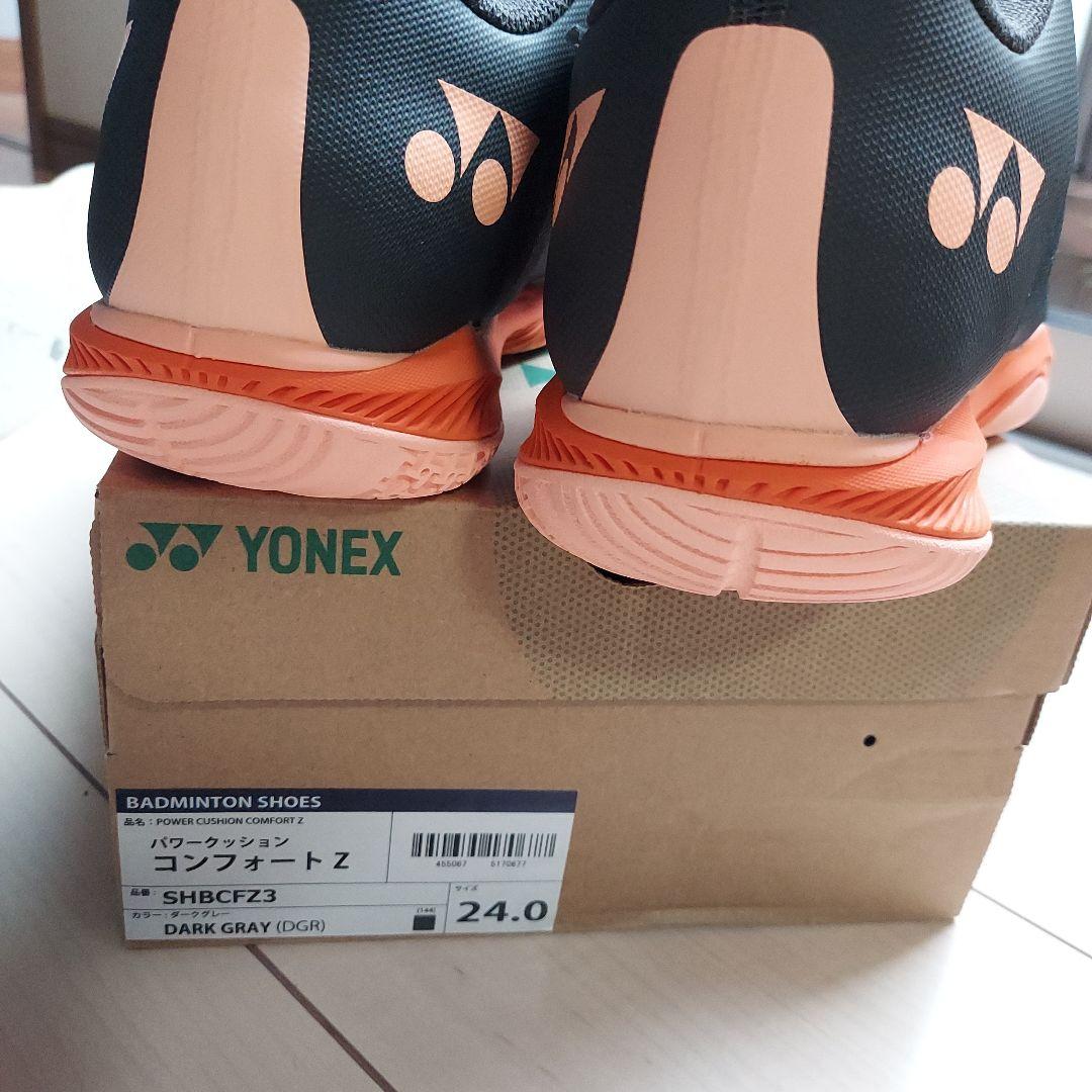 YONEX バドミントンシューズ 24.0cm