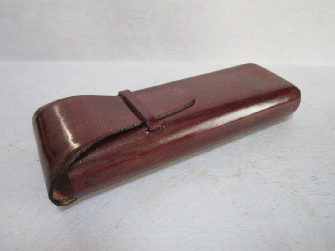 革製　ペンケース　イタリア　フィレンツェ　伝統工芸品　職人技　革