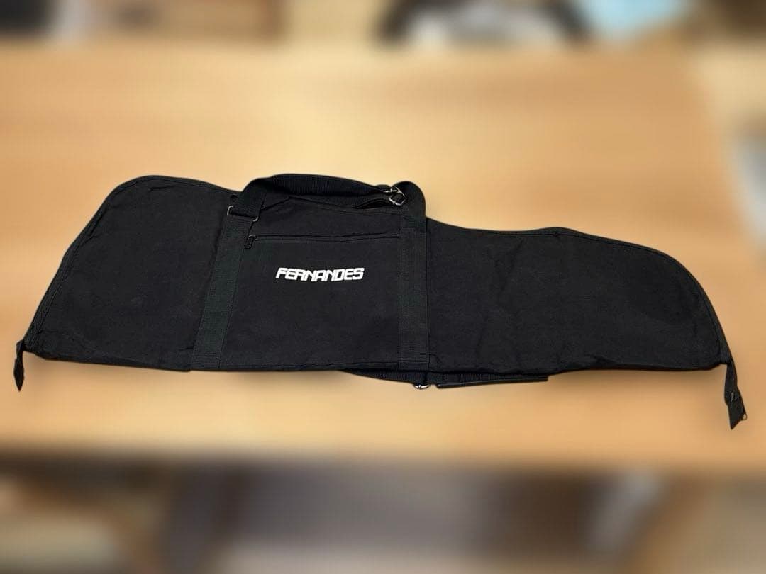 【ケース付】FERNANDES ZO-3 ブラック アンプ内蔵ギター