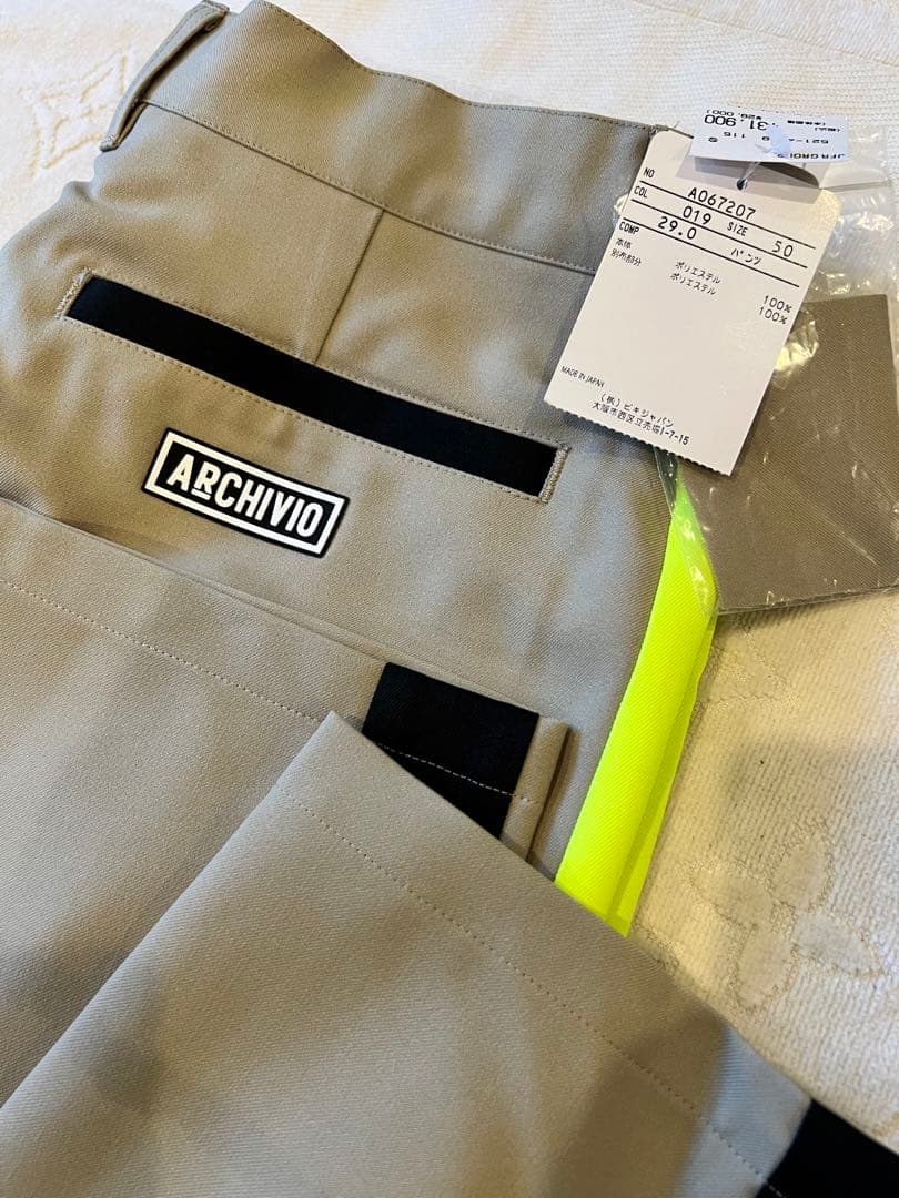 archivio アルチビオ　ゴルフウェア　パンツ　50サイズ　新品未使用品