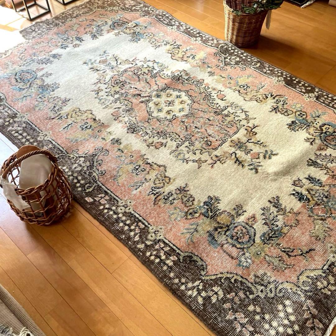 118×207 フローラルメダリオン　スモーキーピンク　トルコヴィンテージラグ