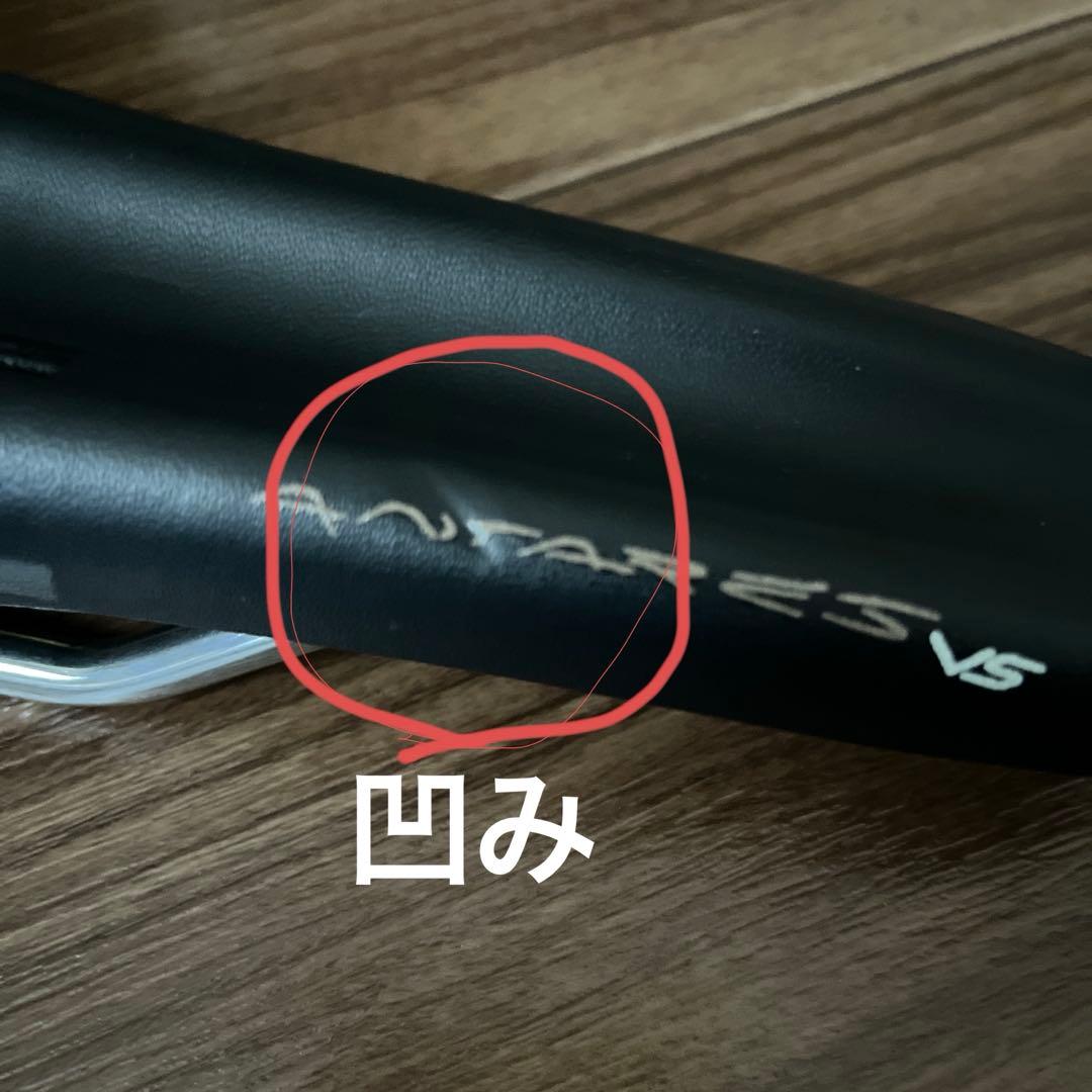 Fizik Antares VS サドル ブラック
