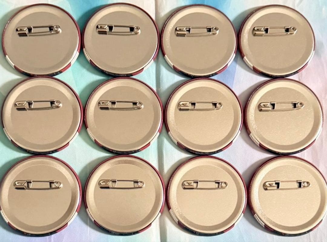 185.『SAKAMOTO DAYS』メディコス 描き下ろし缶バッジ南雲セット