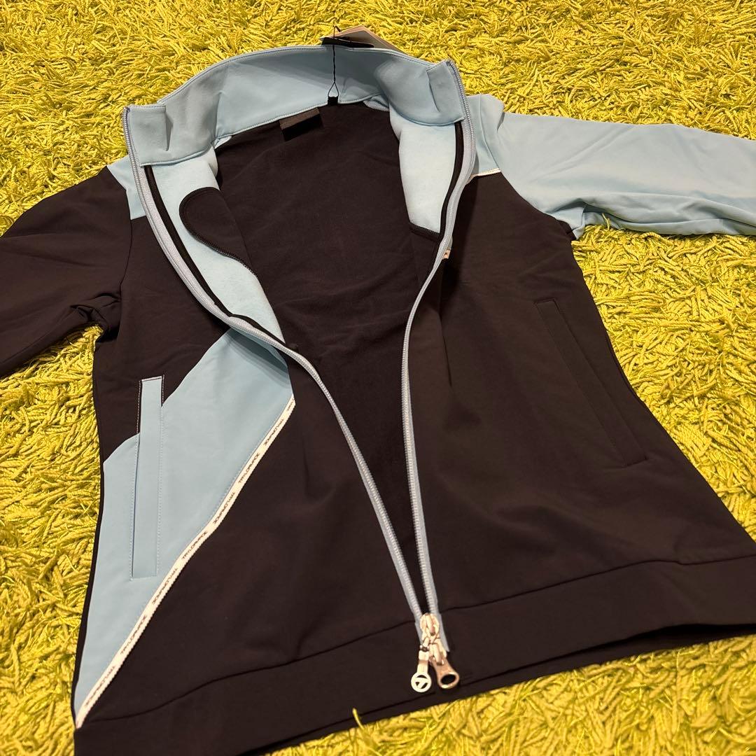 【TaylorMade】新品✨M 上下セット　秋冬ゴルフセットアップ　インナー付