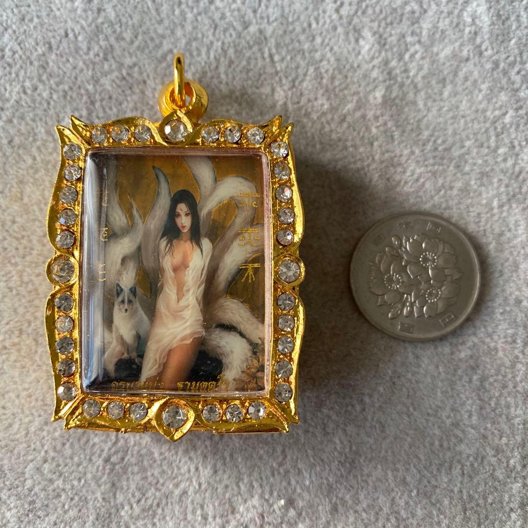 プラクルアン 美しい九尾の狐 ジンジョークカオハン 特別版 魅力 恋愛 御守り